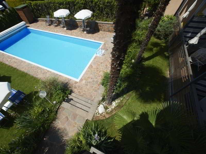Hotel Ladurner Merano Kültér fotó